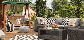 Re Your Old Outdoor Furnitures