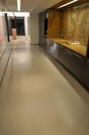 self leveling concrete floors in