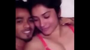Desi couple enjoying - XVIDEOS.COM