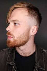 For people who don't like a flat hair look, you can fringe your hair a little bit and then sweep it up a bit. Big Forehead Male Guide To Your Best Hairstyles Menshaircuts Com
