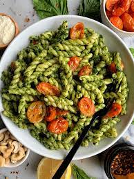 the best vegan kale pesto pasta