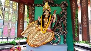 It is a public holiday in the haryana, odisha, tripura and west bengal regions of india. Why Saraswati Pujo Is Unofficially Considered The Valentine S Day Of West Bengal