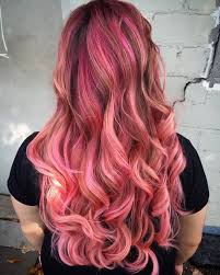 The strawberry blonde tones go very well with short, crisp cuts on a pixie hairstyle, especially with the short bangs! 40 Best Pink Highlights Ideas For 2021