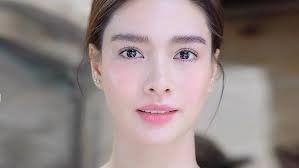 how erich gonzales does her no makeup