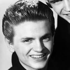A very wistful, heart wrenching song performed as only phil can. Phil Everly Pop Singer Alter Geburtstag Bio Fakten Familie Vermogen Grosse Mehr Allfamous Org