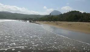 Mitos yang diyakini adalah mitos yang berhubungan dengan nyi roro kidul yang dikenal sebagai ratu pantai selatan. 14 Pantai Terindah Di Tulungagung Jawa Timur Yang Lagi Hits Pikniktoday Com