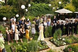 Unforgettable Garden Wedding Decor