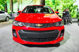 2017 chevy sonic rs package features