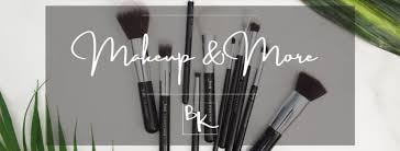 makeup artist clean her brushes