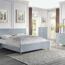 Gaines Gray And Gold Bedroom Set