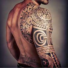 Quelle est la signification des tatouages polynésiens