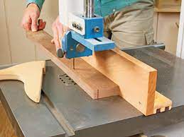 diy magnetic saw fence woodworking
