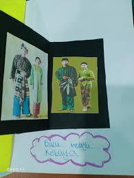 Kebanyakan rakyat malaysia berpakaian seperti apa yang dipakai oleh orang lain di seluruh dunia tetapi ramai wanita muslim memakai jubah kimono adalah pakaian tradisional jepun. Buku Skrap 5 Tahun Smart Reader Kids Taman Ipoh Jaya Facebook