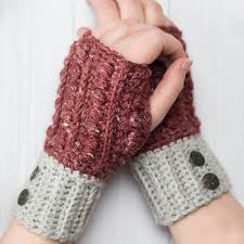 Fingerless crochet gloves are a great way to get the season going and keep your wardrobe fashionable. 20 Easy Fingerless Gloves Crochet Patterns Dabbles Babbles