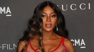 She has graced the covers of more than 500 magazines during her career, and has been featured in campaigns for burberry, prada, versace, chanel, dolce & gabbana, marc jacobs, louis vuitton, yves saint laurent and valentino. Bild Auf Instagram Naomi Campbell Mit 50 Jahren Erstmals Mutter Geworden Welt