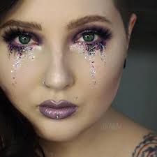 15 fun makeup tutorials using glitter