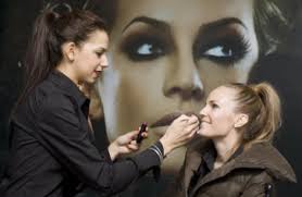 qualities of a great makeup artist