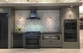 When the scratches disappear, return to the finer sandpaper, gently wipe gently on the work area, and gently mix outward with the rest of the stainless steel surface to make it the same as the other areas. Should You Buy Black Stainless Steel Appliances Reviews Ratings