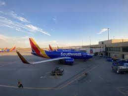 review southwest airlines 737 700