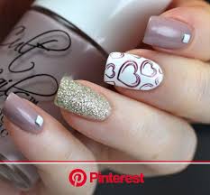 We've just made your life just that much paint the middle and pinky fingernail with the light gray nail polish. Very Pretty Nail Art Designs For Girls In Summer Page 10 Of 20 Pretty Nail Art Pretty Nails Gorgeous Nails Clara Beauty My