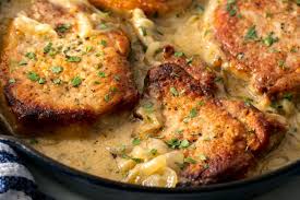 smothered pork chops recipe easy