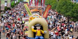 2021 calgary stampede parade to take place virtually. Community Not Quite Sure How To Feel About This Year S Calgary Stampede Worldnewshere Net