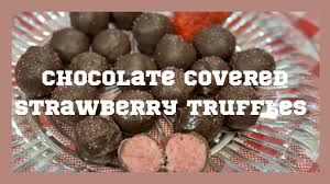 chocolate covered strawberry truffles