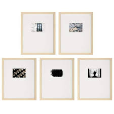 Gallery Wall Set With Offset Mat