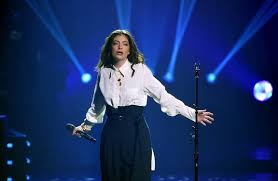 Zooming in from los angeles, lorde told colbert that she spent most of quarantine in her homeland, with the exception of a stint in new york to finish the new album. Lorde Reveals How She Feels About Her Butt Photo On Solar Power Cover Going Viral Nz Herald