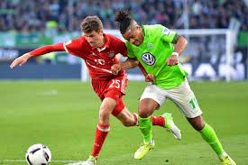 Spieltag das spitzenspiel beim vfl wolfsburg mit 3:2. Preview Bayern Munich Hosts Wolfsburg For Friday Fun Bavarian Football Works