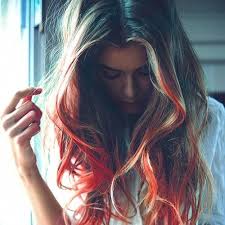 Warm champaign shades can look like pretty light orange and red streaks if you. Brown Hair With Blonde Highlights 55 Charming Ideas Hair Motive Hair Motive