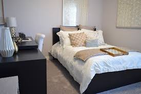 small bedroom furniture arrangement hacks