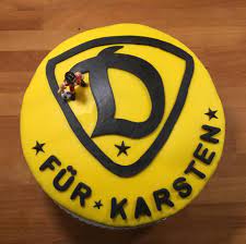 In wenigen tagen feiert sie also ihren 90. Dynamo Torte Fur Karsten Chrissi S Vintage Cafe Facebook