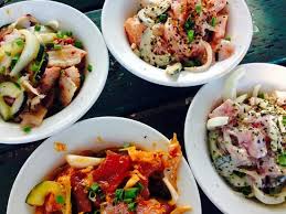 Recommended minimum amount of money for food (2400 calories, western food types). Top 10 Family Maui Restaurants In Lahaina Vacatia