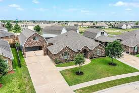 league city tx with 4 car garage