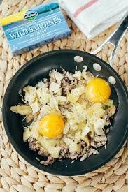 Low carb meal planning for type 2 diabetes & prediabetes. Sardine Breakfast Salad Eating Bird Food