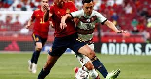 Página oficial da seleção portuguesa de futebol. Foot Amical L Espagne Et Le Portugal Se Quittent Dos A Dos
