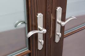do i need a multipoint lock for my door