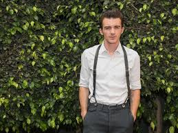 Drake bell , who starred as drake in the hit nickelodeon series drake and josh, has been charged with attempted endangering children and disseminating matter harmful to juveniles. Drake Josh Star Drake Bell Arrested For Suspicion Of Dui Abc News