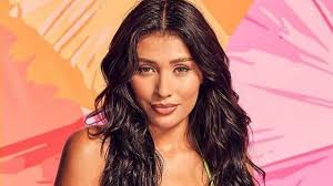 Love island has returned for another season of dates, drama, and delicious islanders. Aimee Flores On Love Island Usa Who Is The New Cast Member And Where Can You Find Her On Instagram