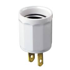 Leviton Outlet To Socket Light Plug White R52 00061 00w