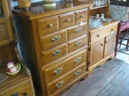 Discontinued Broyhill Chest Of Drawers