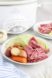 crockpot corned beef and cabbage recipe