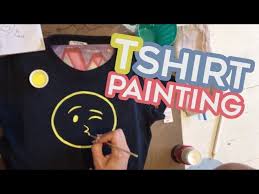 Your favorite emoji with a flower crown. Diy T Shirt Painting Emoji Kissy Face How To Paint On Clothing Youtube