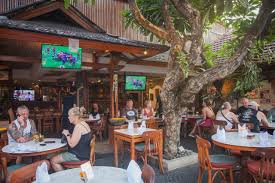 kuta restaurant and sports bar in