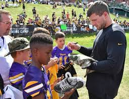 Plum Youth Football Players Get Vip