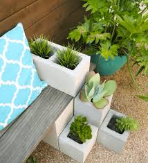 8 Creative Cinder Block Bench Ideas