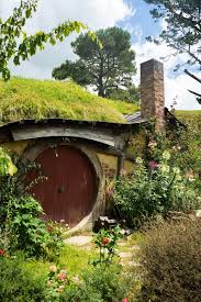 Build A Hobbit House Diy Projects Craft
