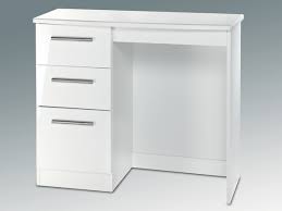Designed to deliver ample storage and visual appeal, they are ideal for any bedroom or sleeping space. Welcome Knightsbridge White High Gloss Single Pedestal Dressing Table Assembled