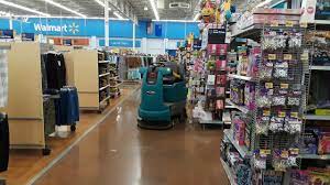 self driving floor cleaning machine at